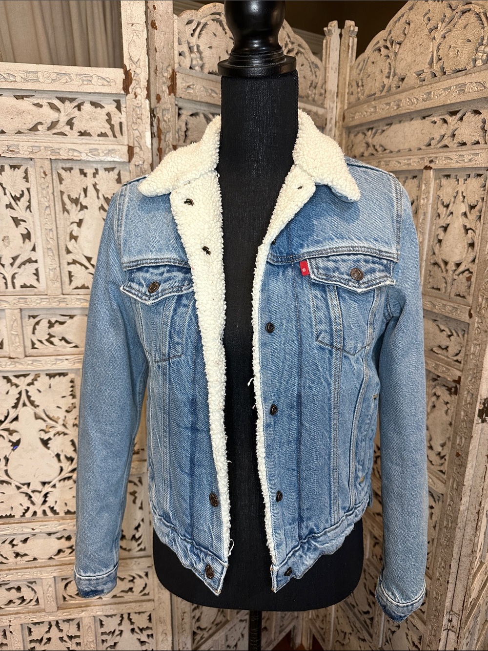 Levi's Light Blue Denim Sherpa Jacket with Cream Lining